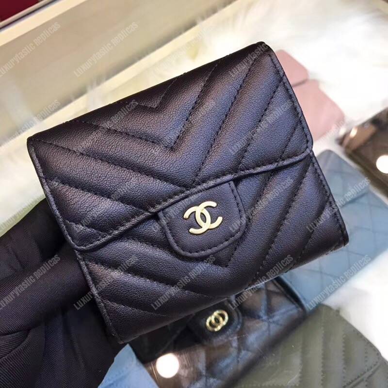 Ch*el classic small flap wallet black