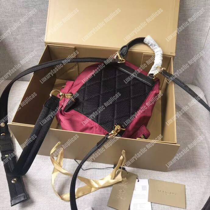 B**rry the small rucksack in maroon