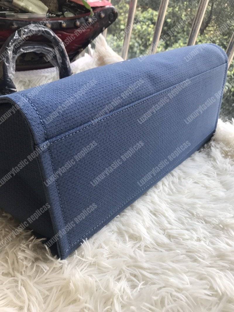 Ch*el deauville fabric tote navy blue/black