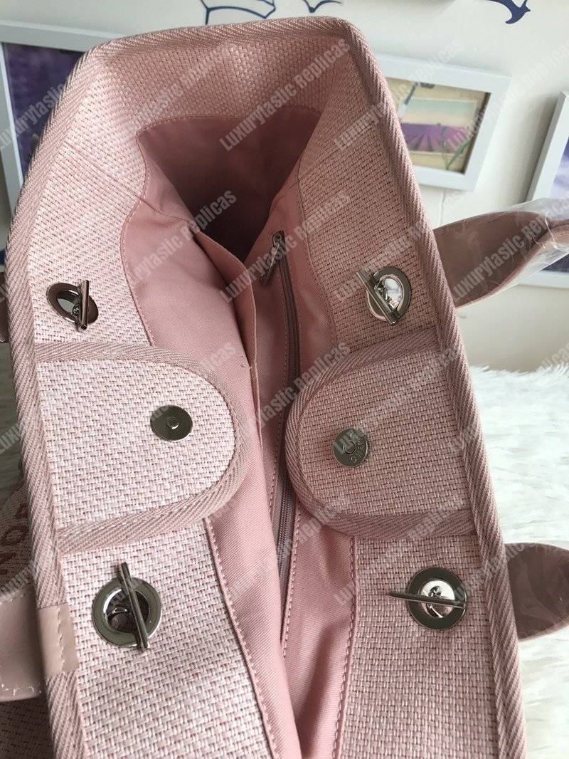 Ch*el deauville fabric tote pink/fuchsia