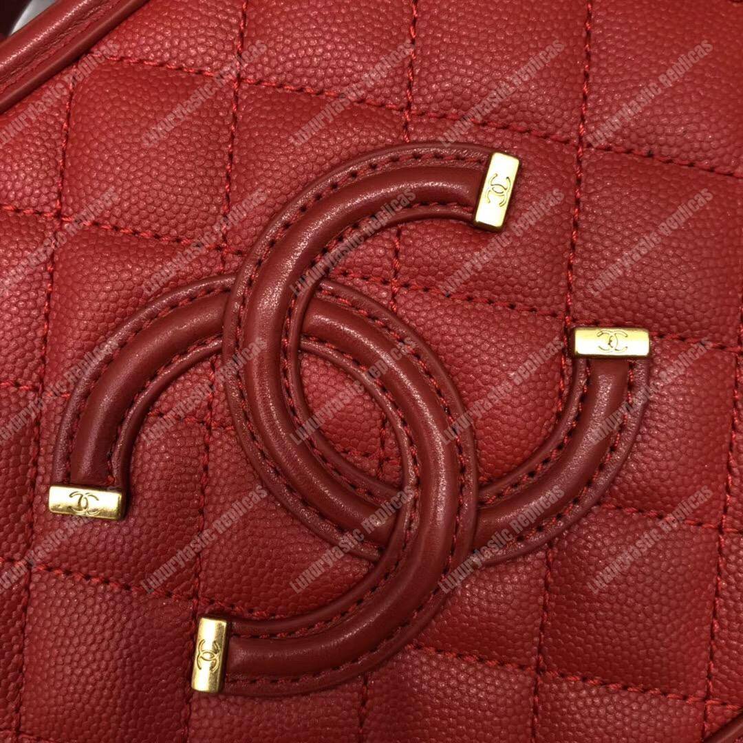 Ch*el medium vanity case red
