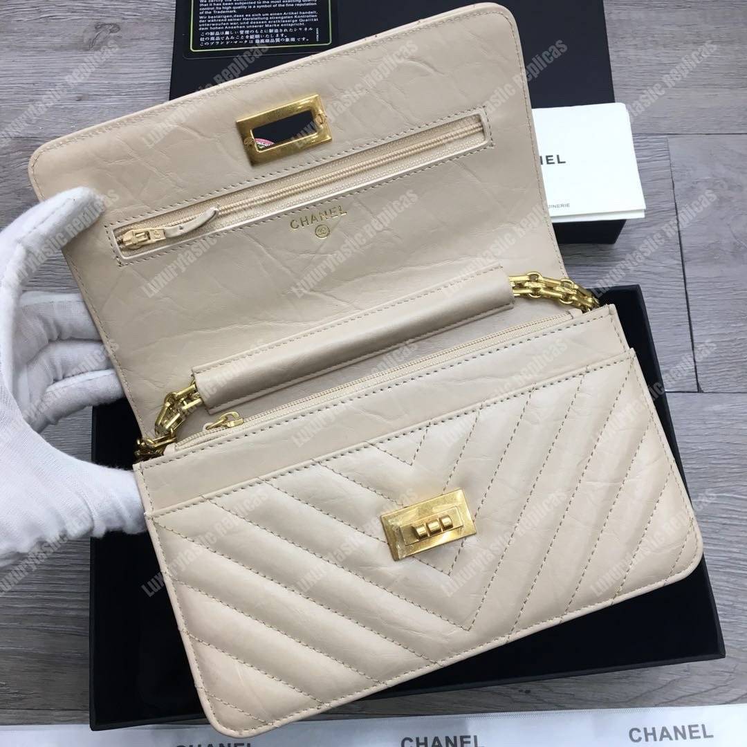 Ch*el reissue 2.55 wallet on chain – woc chevron calfskin white gold-toned