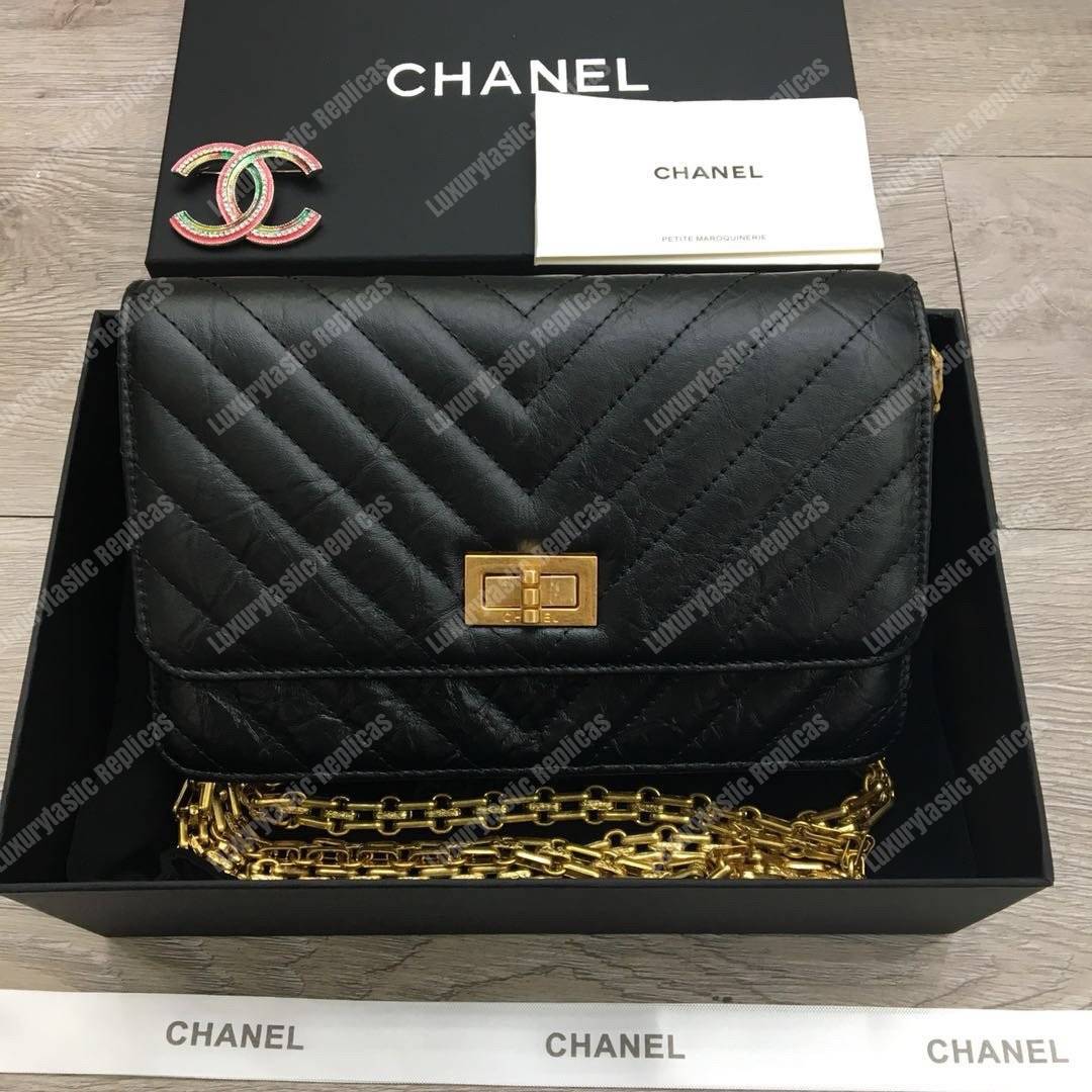 Ch*el reissue 2.55 wallet on chain – woc chevron calfskin black gold-toned