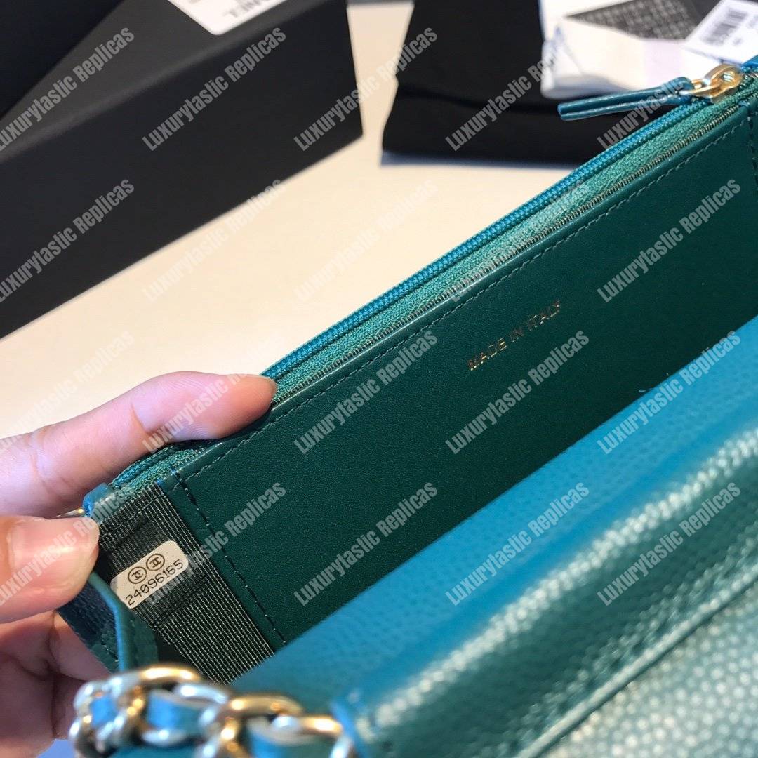 Ch*el le boy wallet on chain – woc teal caviar gold-toned