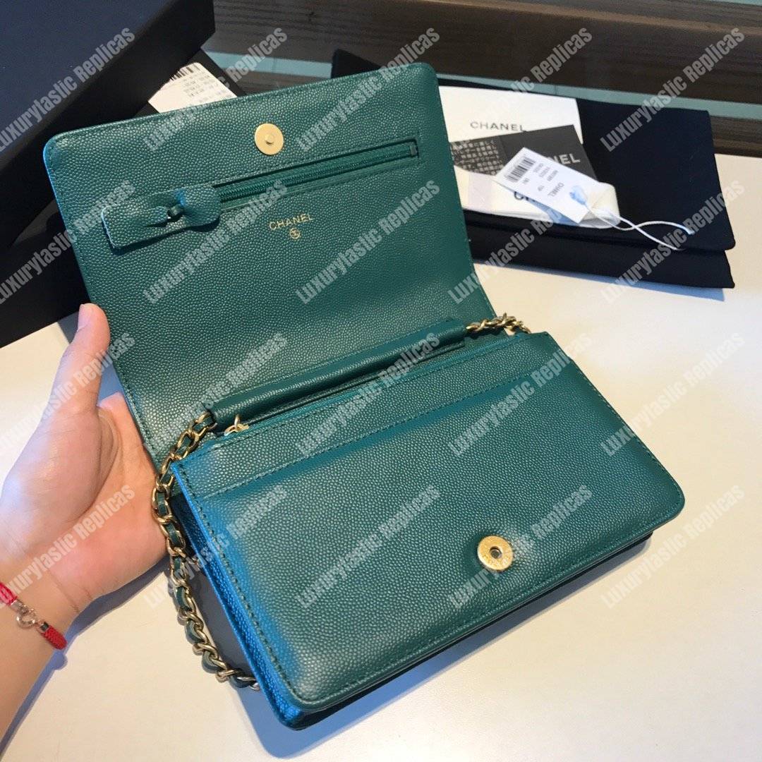 Ch*el le boy wallet on chain – woc teal caviar gold-toned