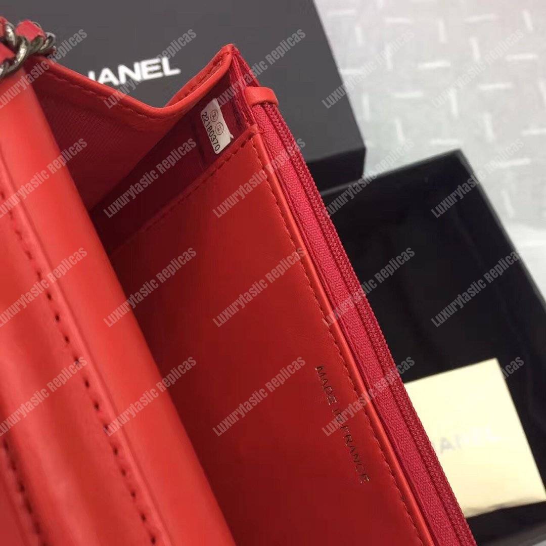 Ch*el reissue 2.55 wallet on chain – woc chevron studded lambskin red silver-toned