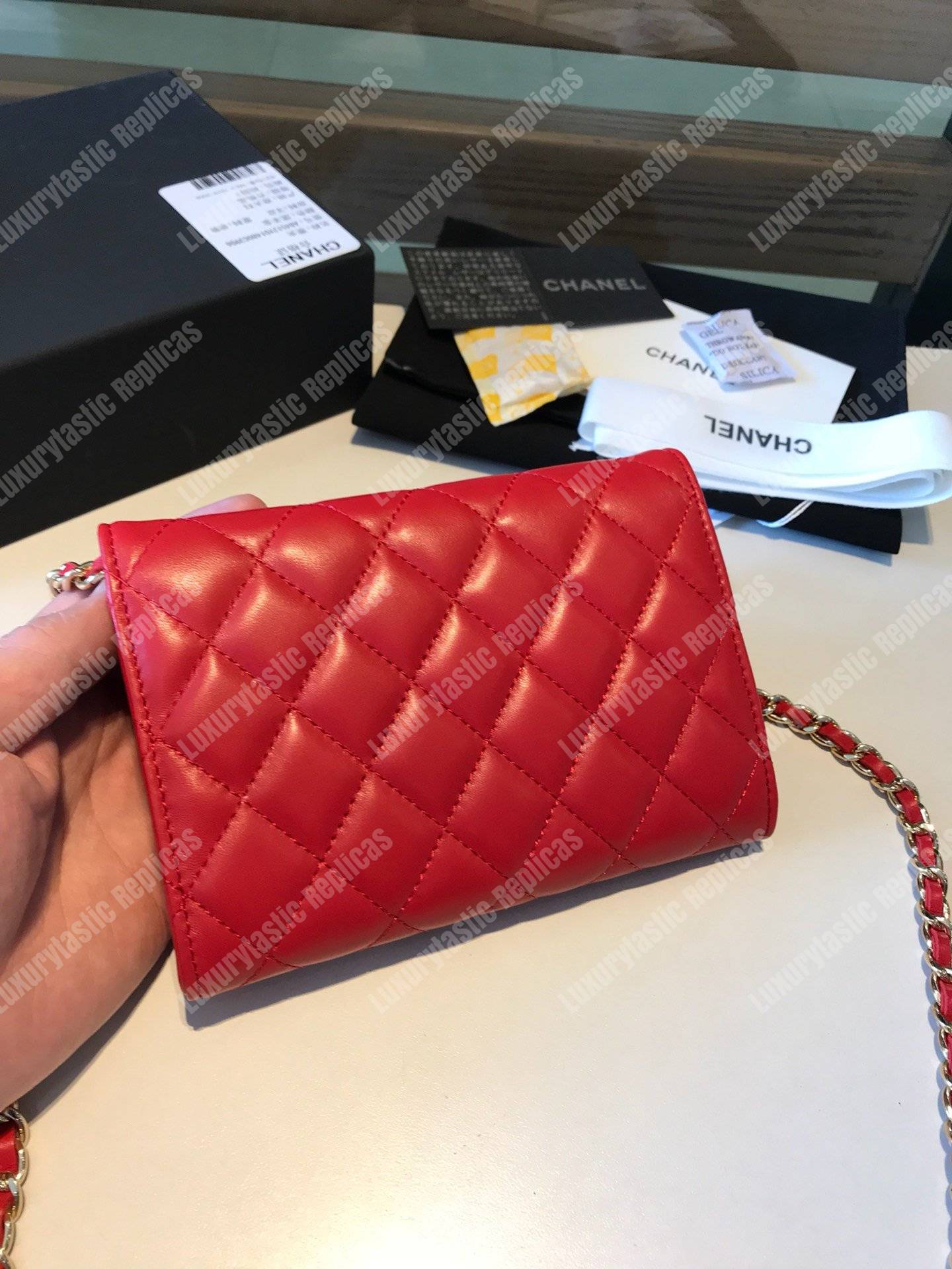Ch*el classic clutch with chain – cwc lambskin red silver-toned