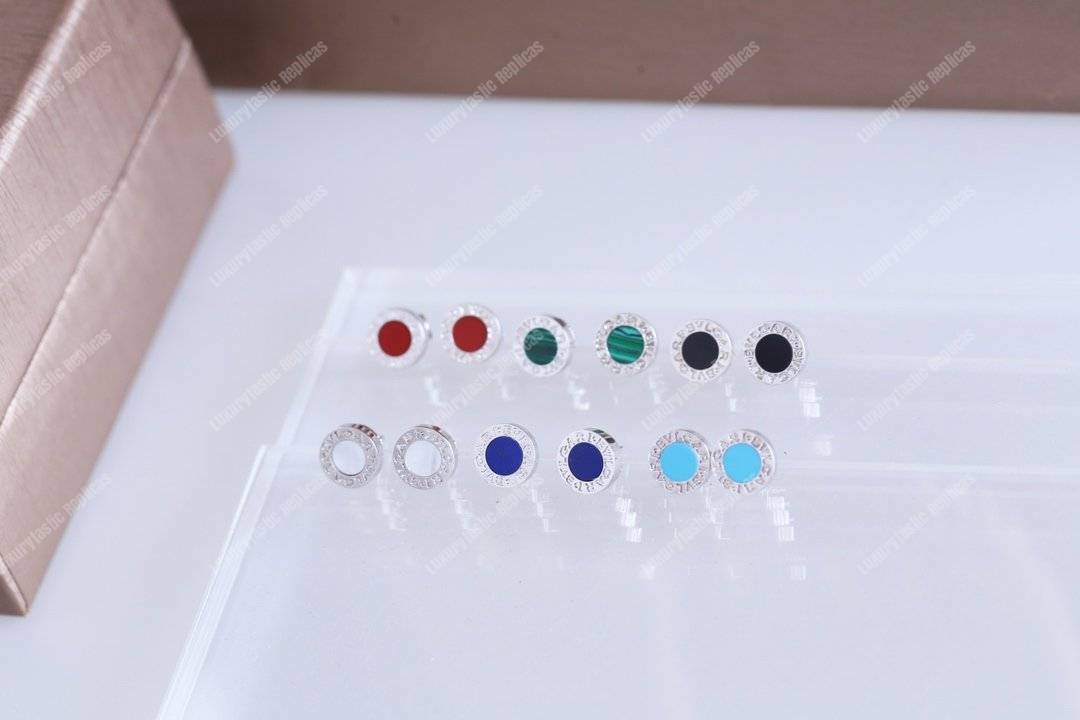 B*l*ai B*l*ai earring white gold