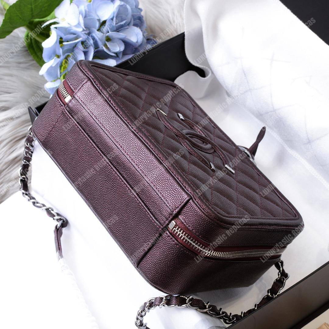Ch*el medium vanity case burgundy