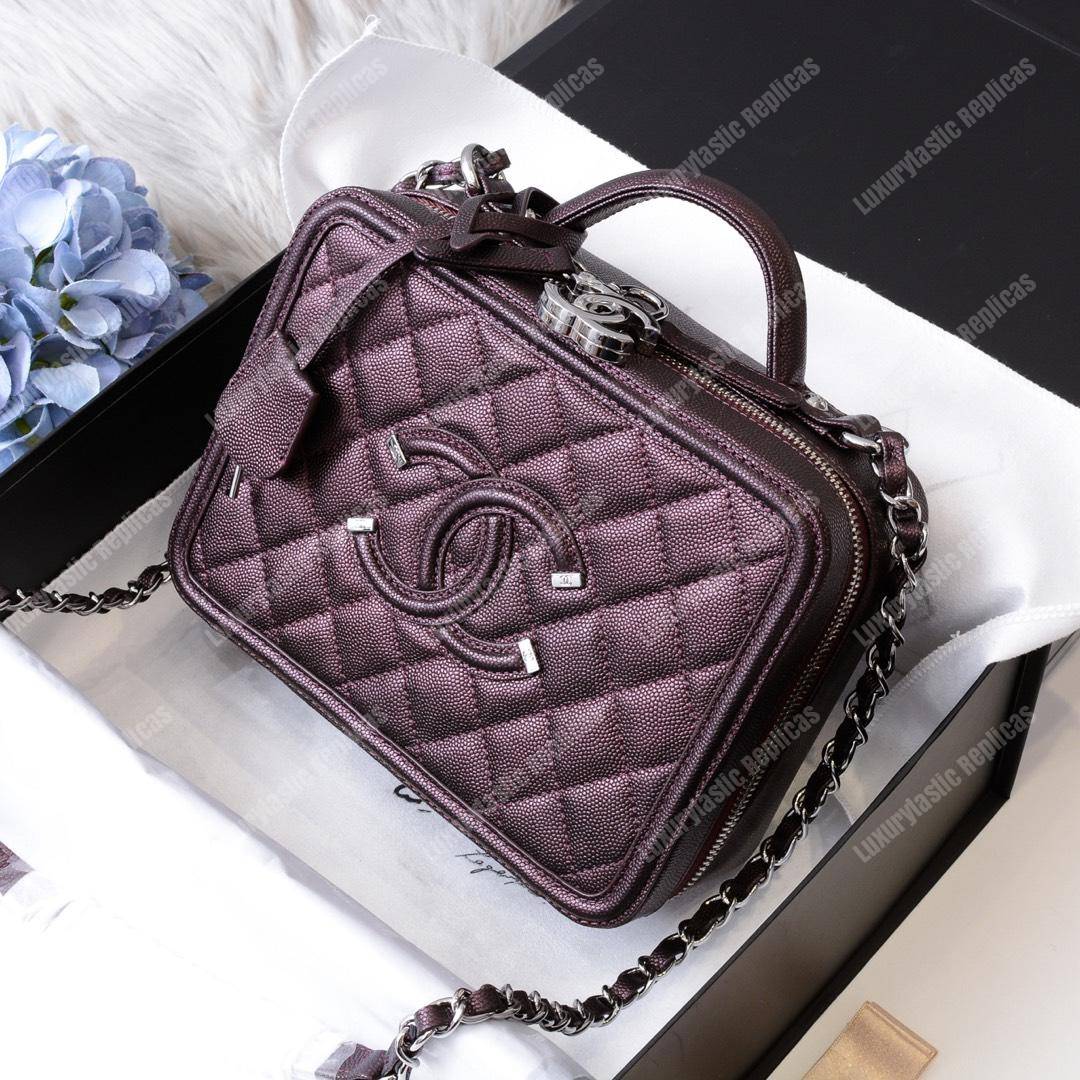 Ch*el medium vanity case burgundy