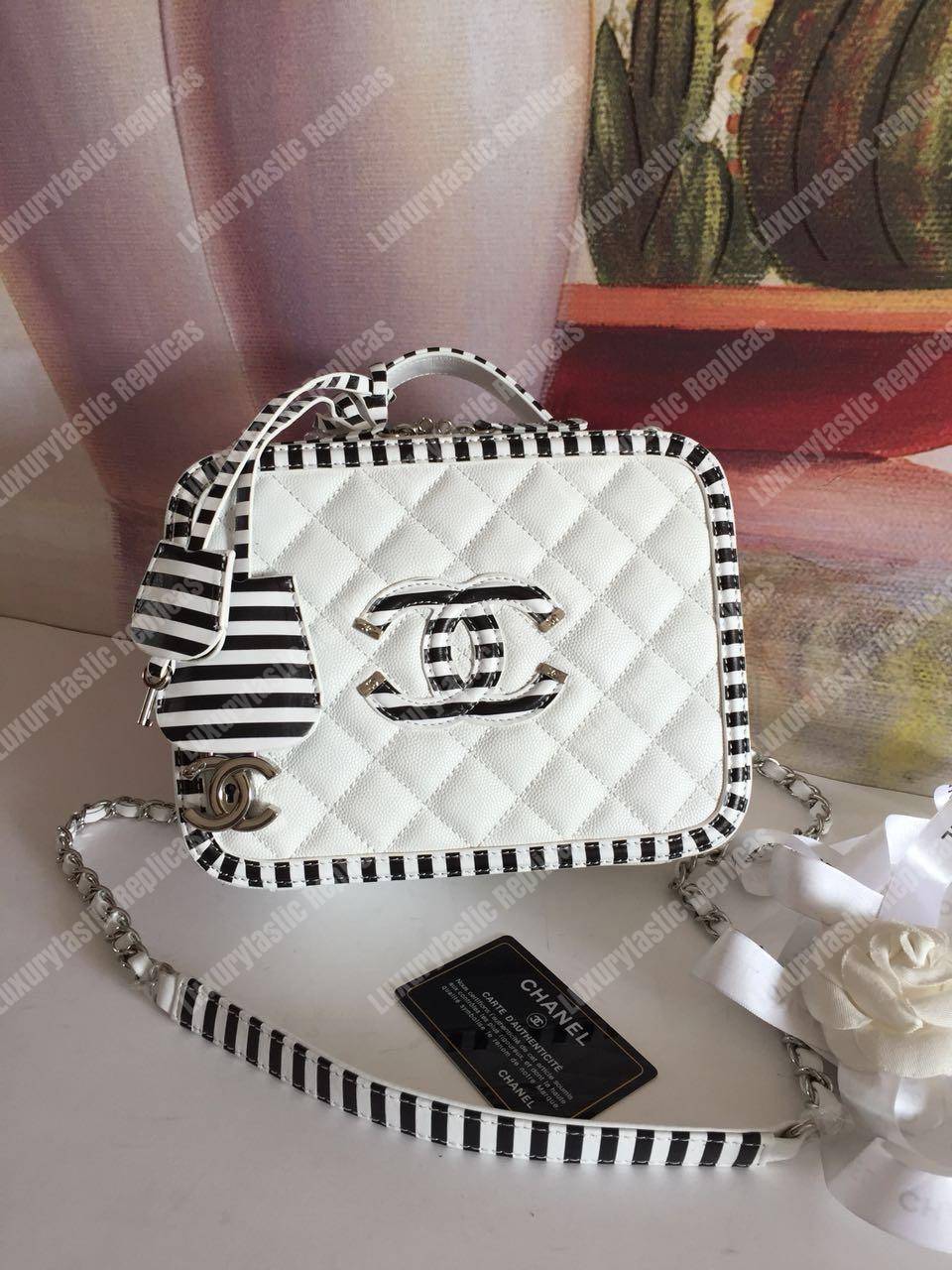 Ch*el medium vanity case white