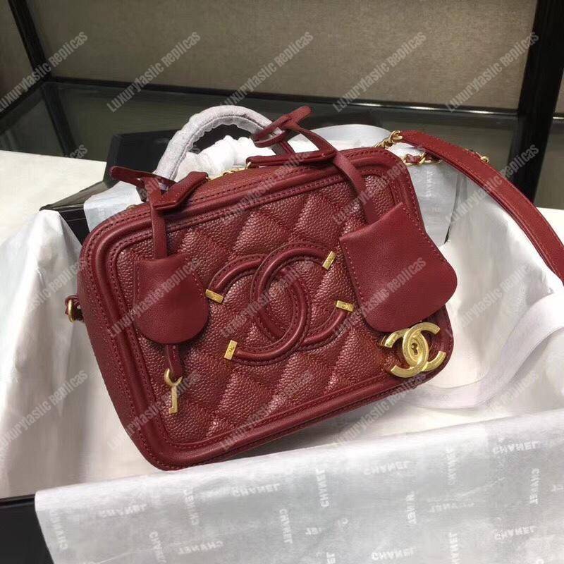 Ch*el small vanity case red