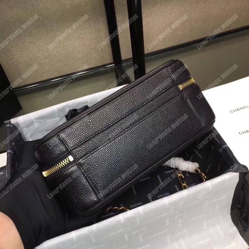 Ch*el medium vanity case black
