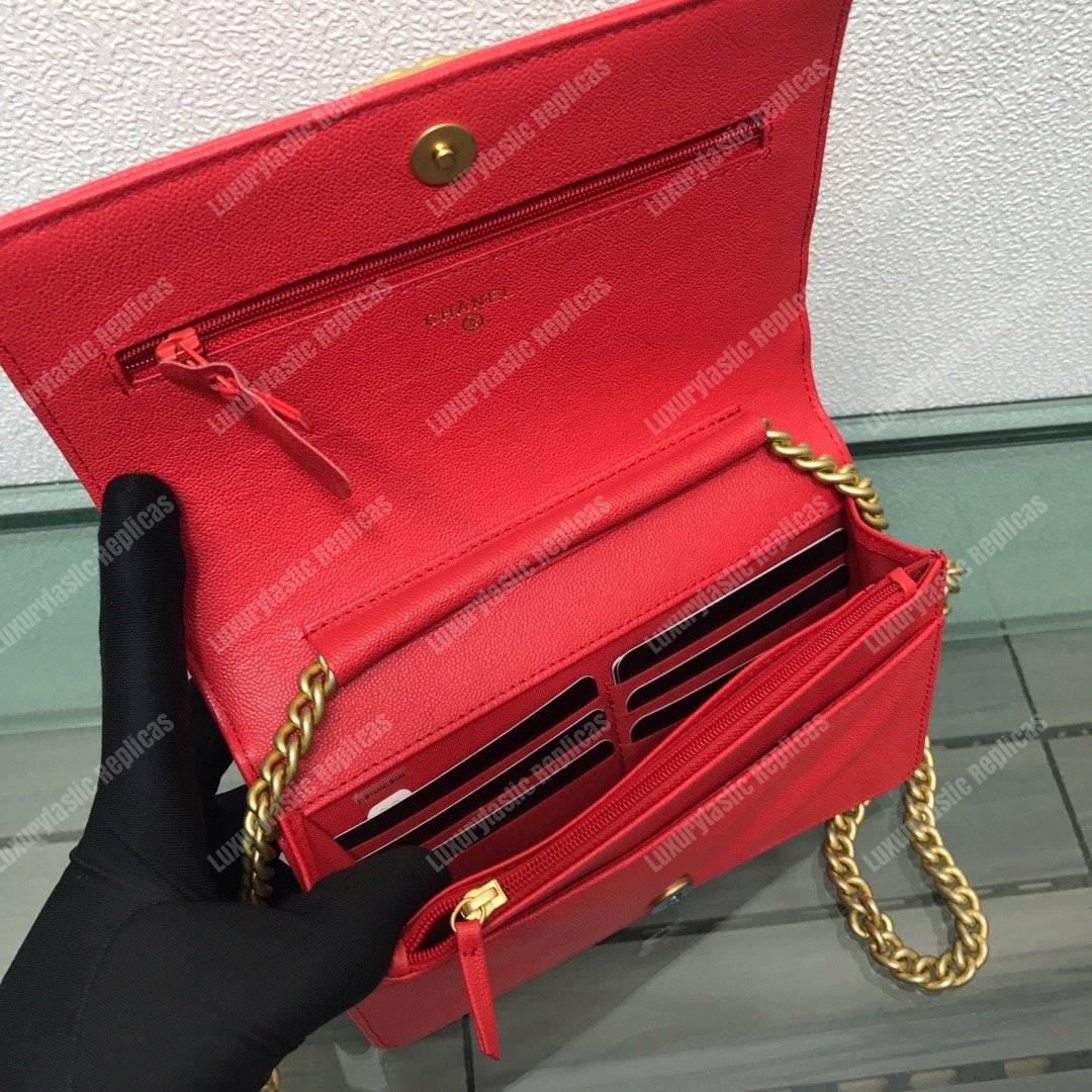 Ch*el le boy wallet on chain – woc grained calfskin gold-toned red