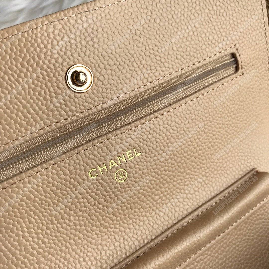 Ch*el le boy wallet on chain – woc beige caviar gold-toned