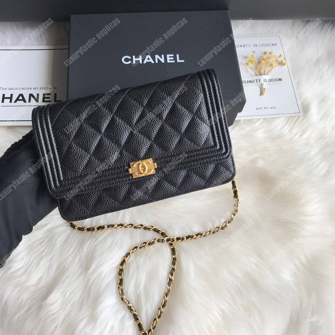 Ch*el le boy wallet on chain – woc black caviar gold-toned