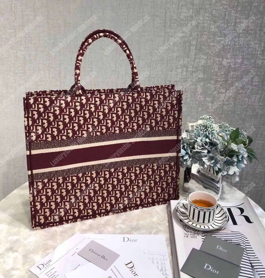 D*or book tote bag in embroidered canvas burgundy D*or oblique