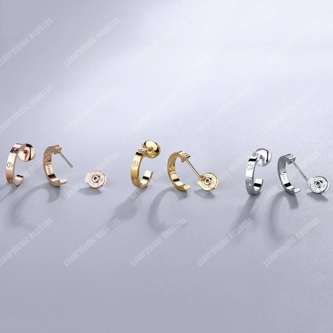 Cartier Love Earrings Replica