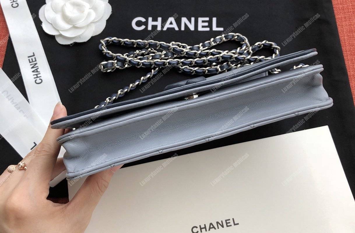 Ch*el wallet on chain – woc color pop cc lambskin light blue