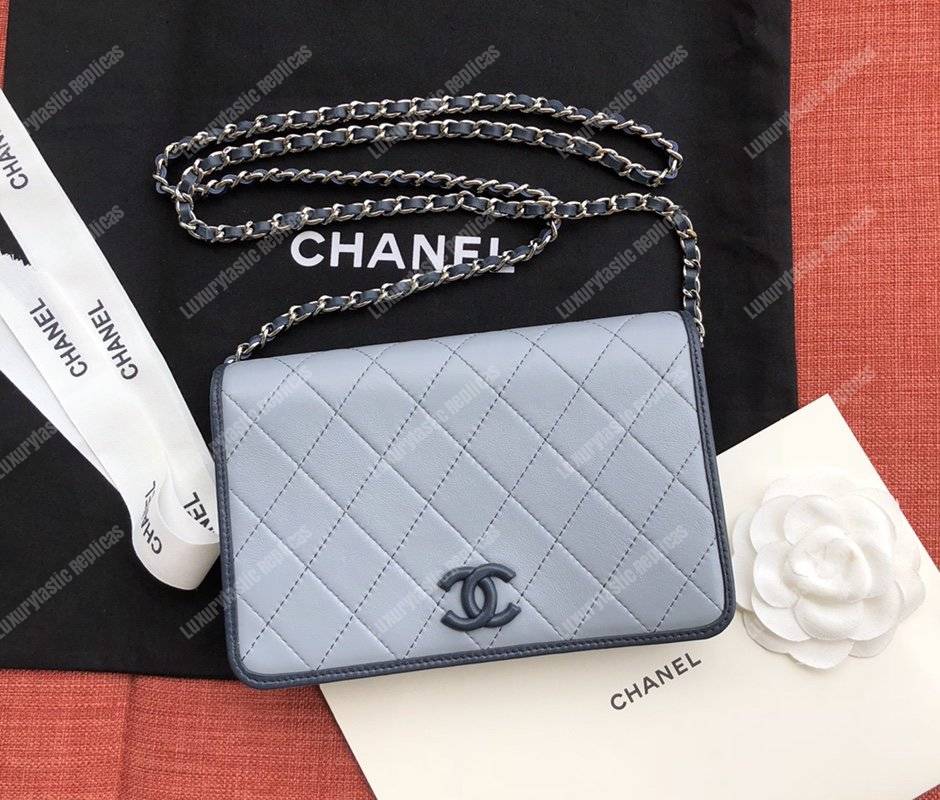 Ch*el wallet on chain – woc color pop cc lambskin light blue