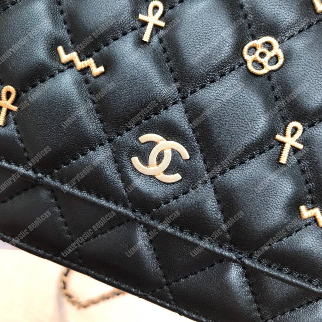 Ch*el wallet on chain – woc grained quilted calfskin black studded