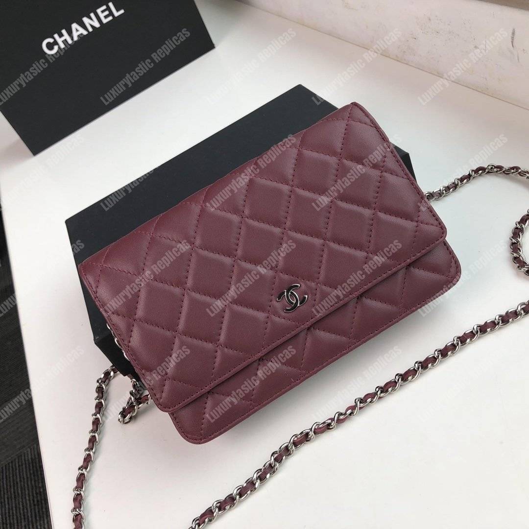 Ch*el wallet on chain – woc quilted lambskin maroon silver-toned