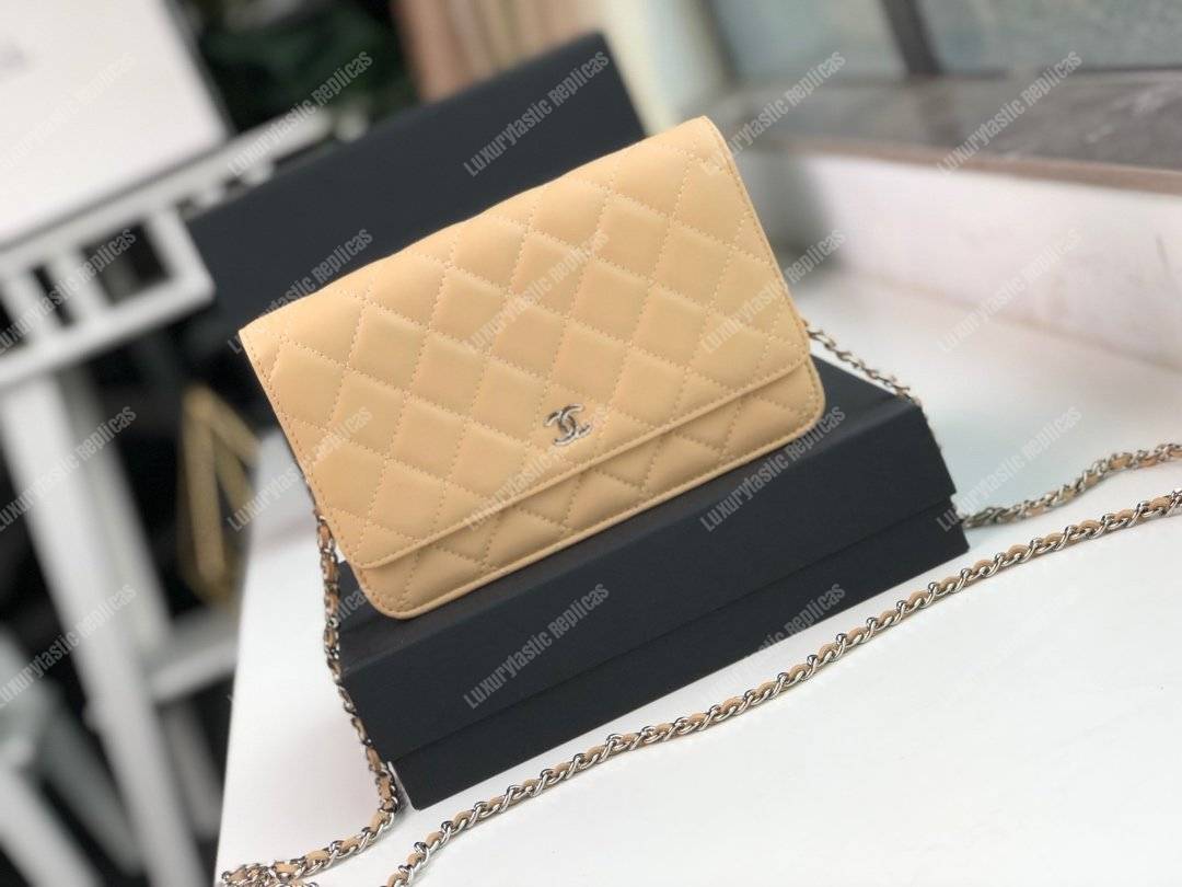 Ch*el wallet on chain – woc quilted lambskin beige silver-toned