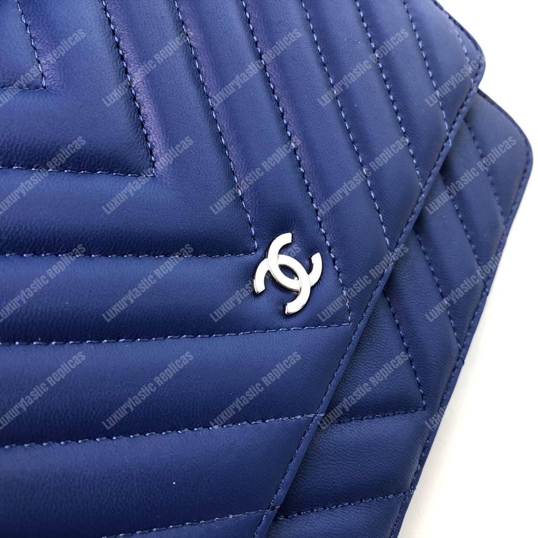 Ch*el wallet on chain – woc chevron lambskin blue silver-toned