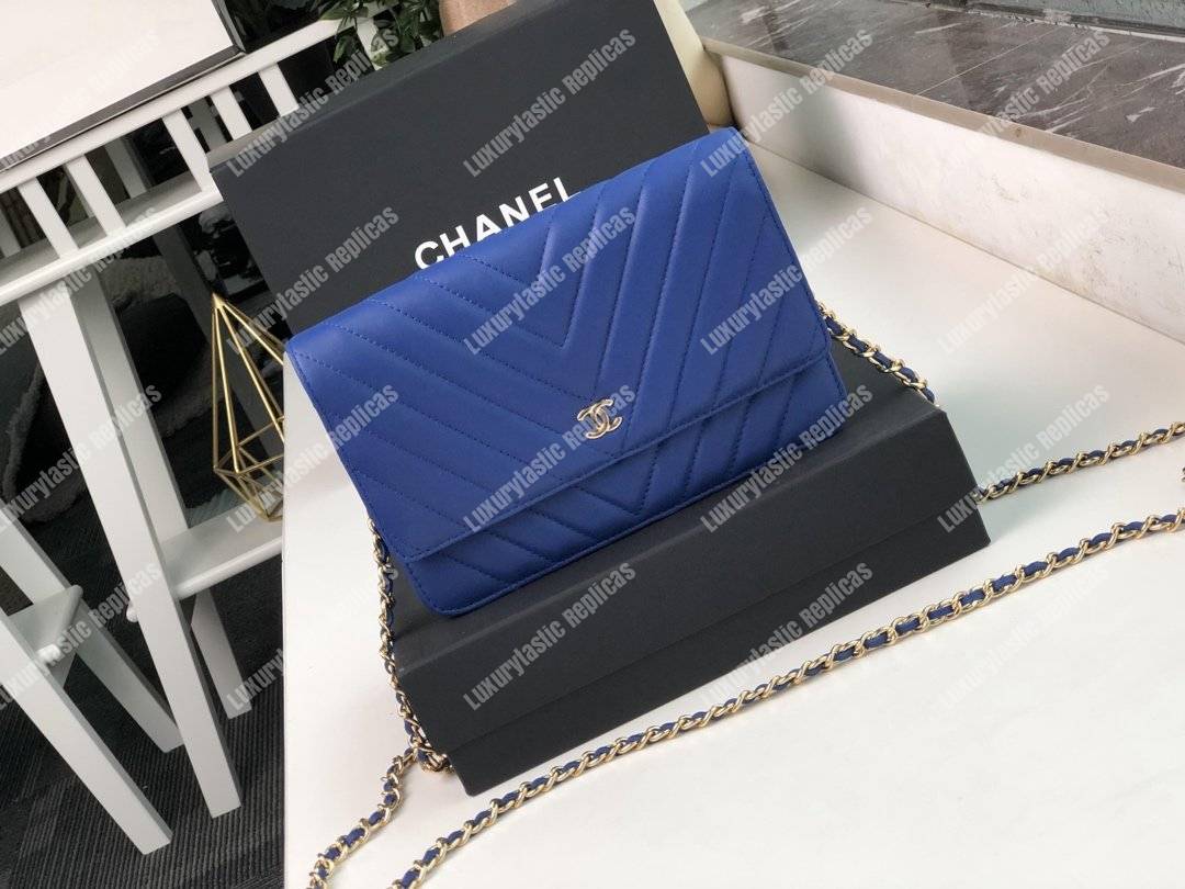 Ch*el wallet on chain – woc chevron lambskin blue gold-toned