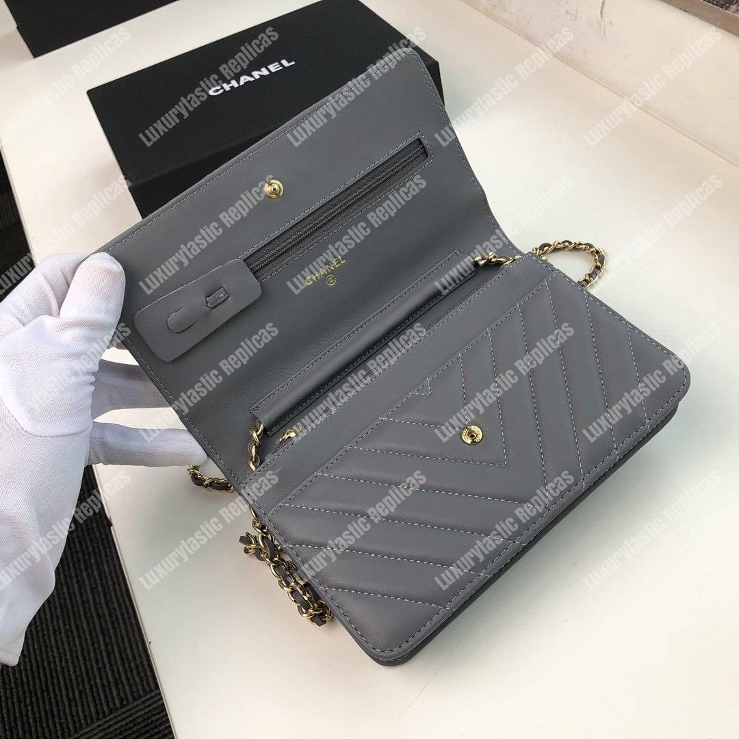 Ch*el wallet on chain – woc chevron lambskin grey gold-toned