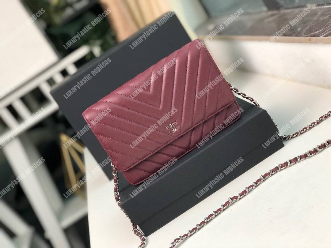 Ch*el wallet on chain – woc chevron lambskin maroon silver-toned