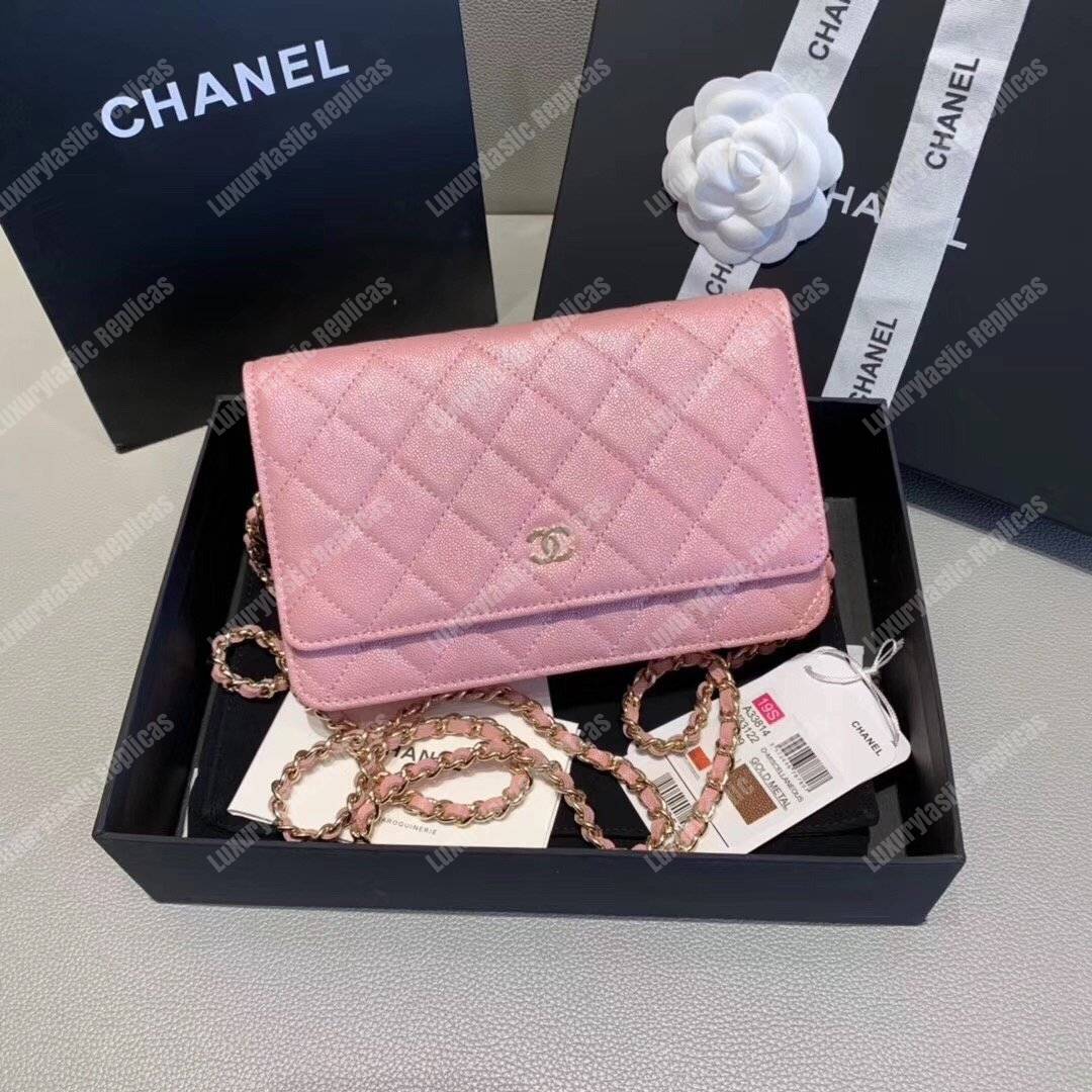 Ch*el wallet on chain – woc classic caviar gold-toned metal pink
