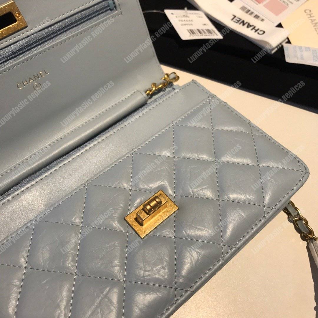 Ch*el wallet on chain – woc aged calfskin light blue