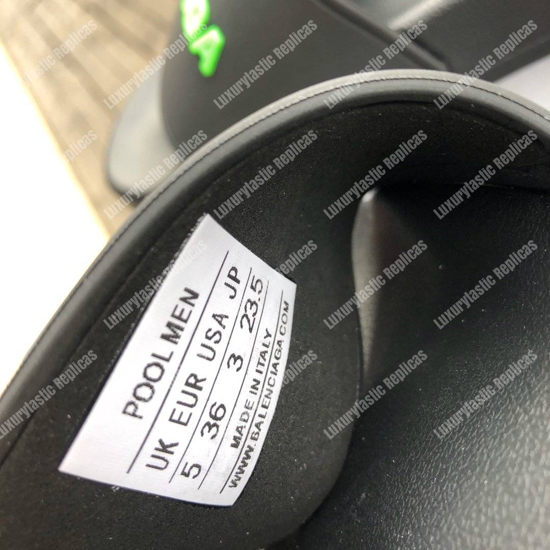 Ba*len*cia*ga pool slide sandal black/fluo green
