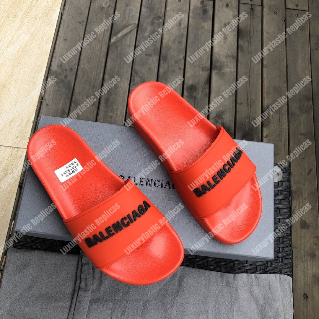Ba*len*cia*ga pool slide sandal red/black