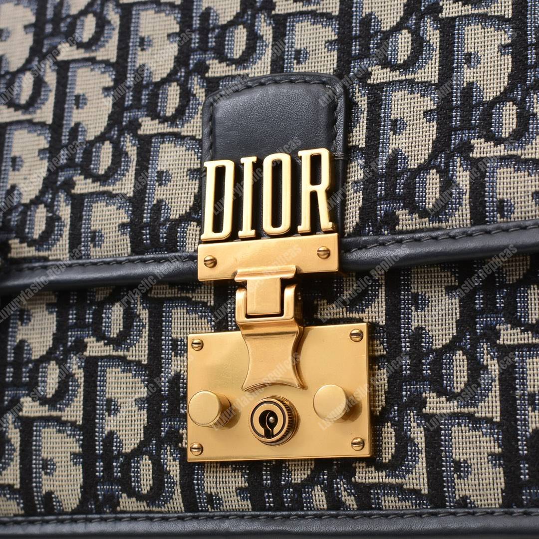 D*or addict flap bag blue oblique canvas with chain