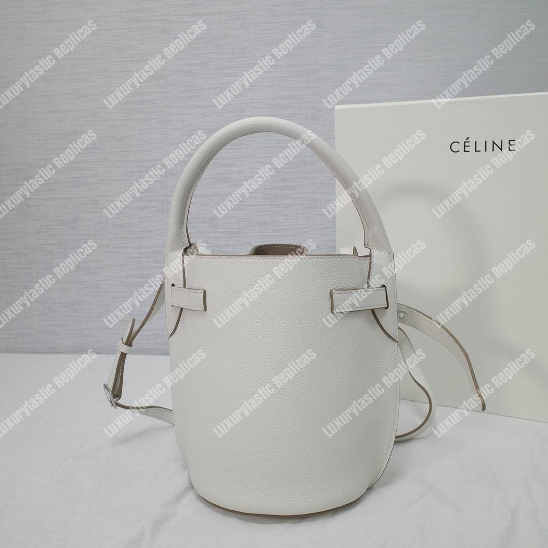 Ce**e big nano bucket in supple grained calfskin white