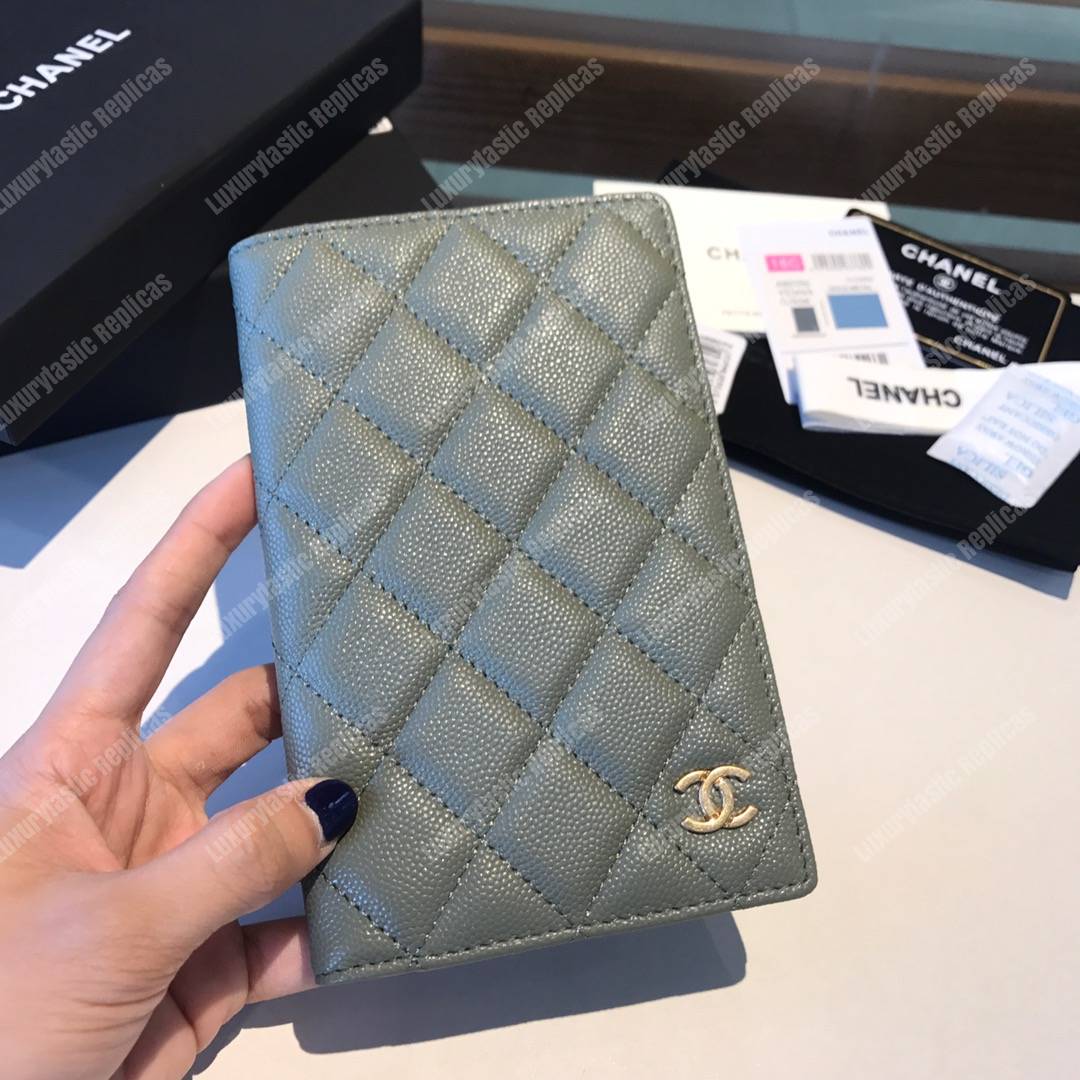 Classic Passport Holder Caviar Leather Greenish Gray
