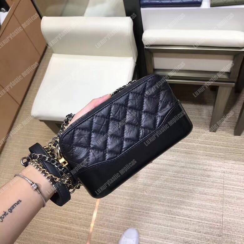 Ch*el clutch with chain black