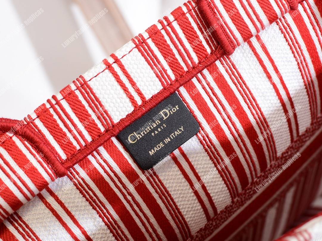 D*or book tote bag marbella exclusive red