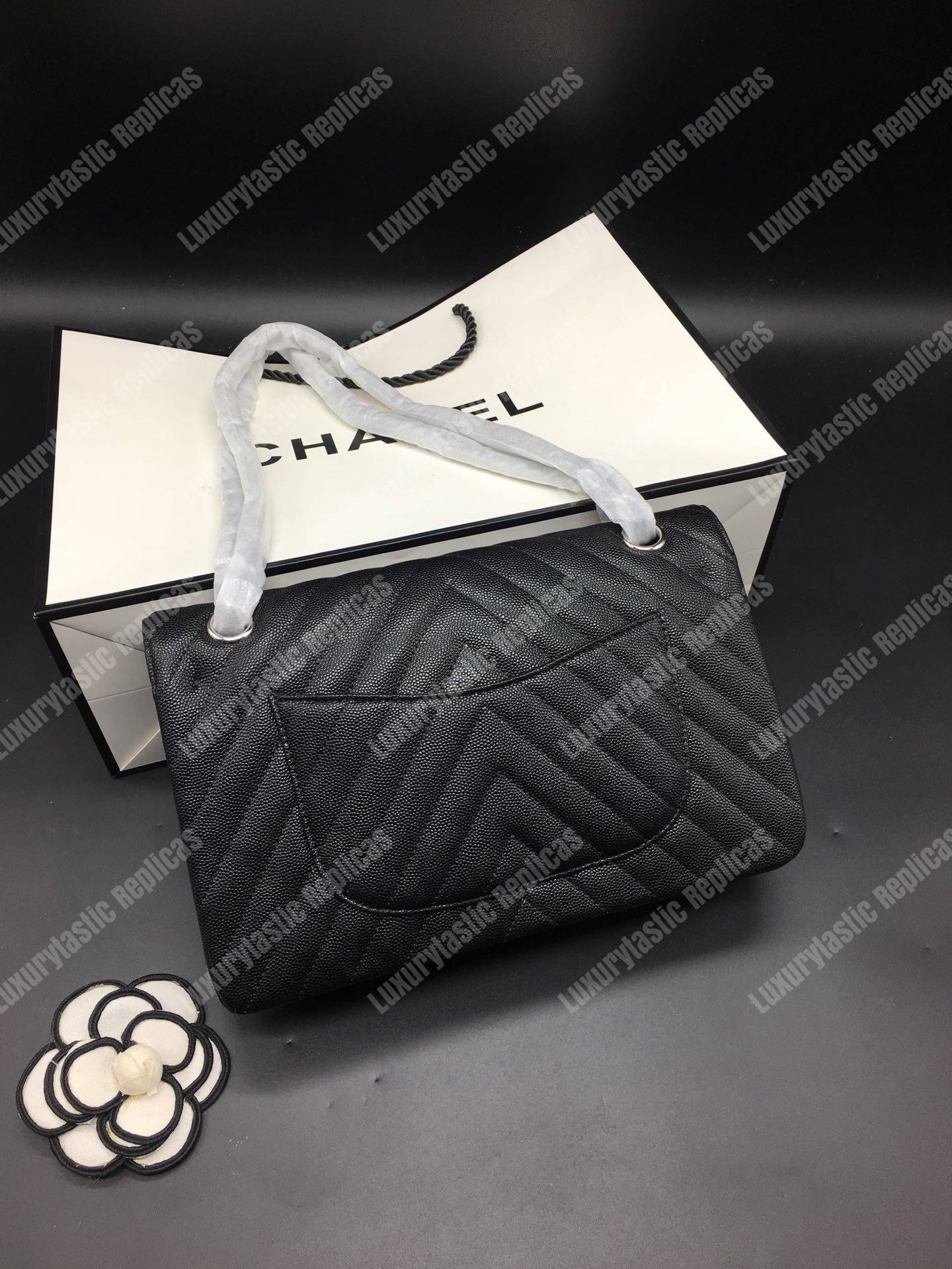 Ch*el classic medium handbag black