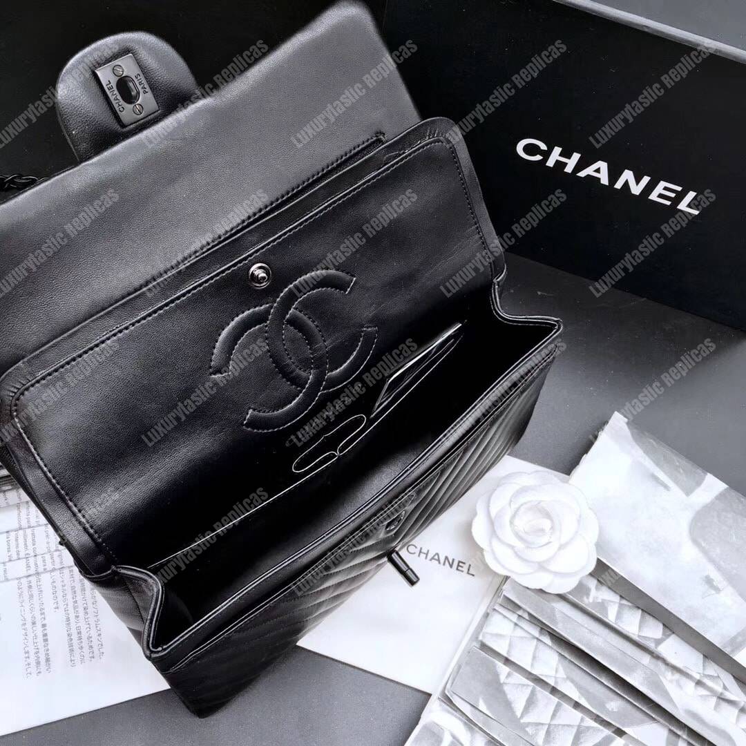 Ch*el classic medium handbag black
