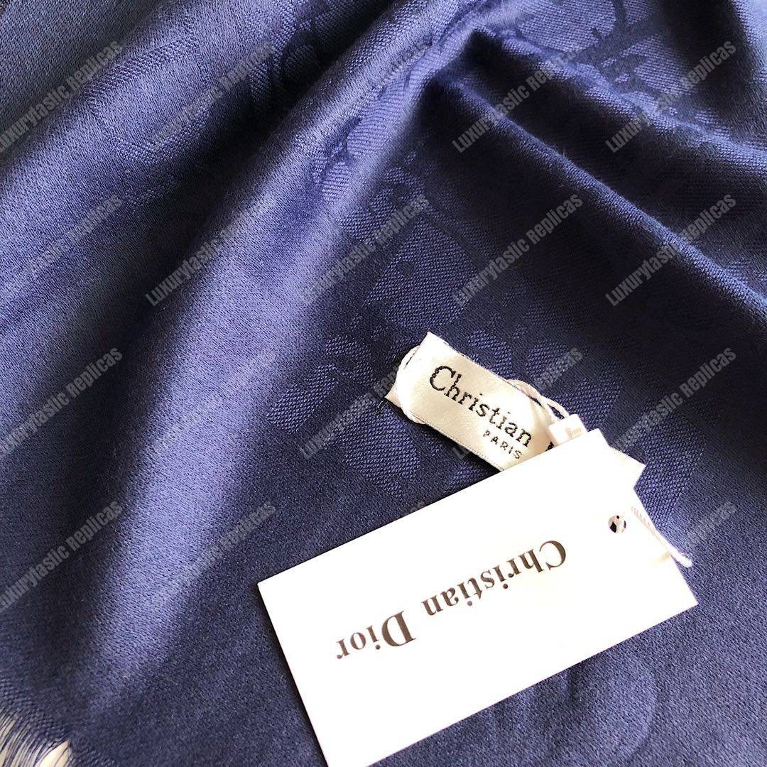 CD Blue Oblique 140 Stole
