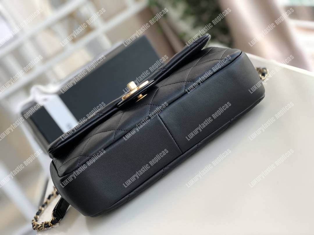 Ch*el lambskin flap bag black
