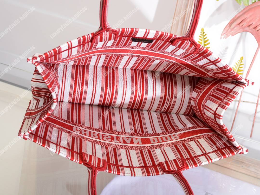 D*or book tote bag marbella exclusive red