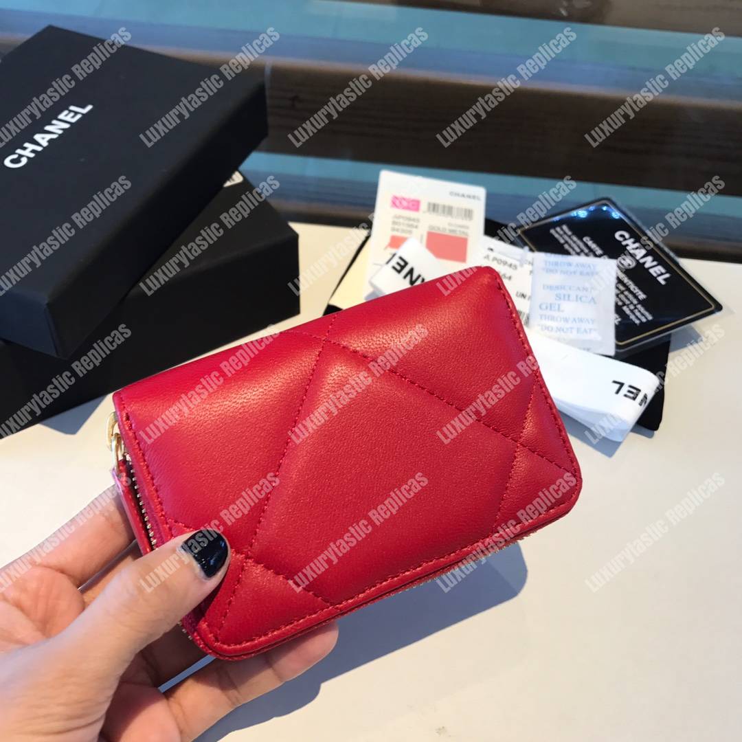 Ch*el 19 zipped coin purse scarlet