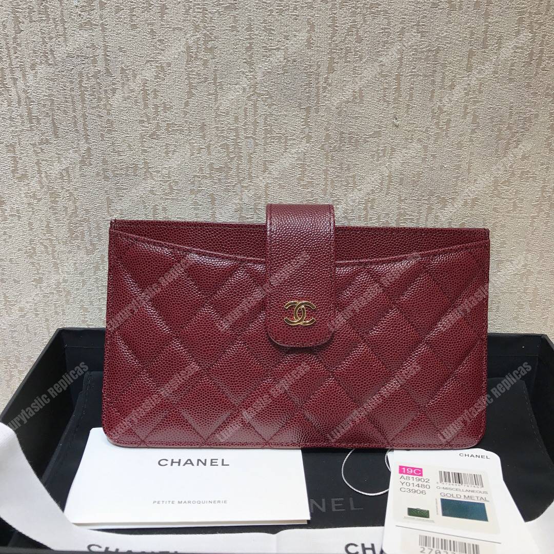 Ch*el classic pouch caviar leather burgundy