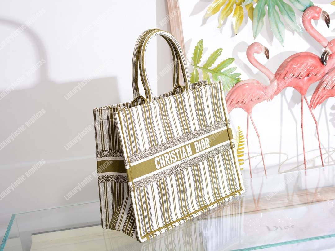 D*or book tote bag marbella exclusive khaki green