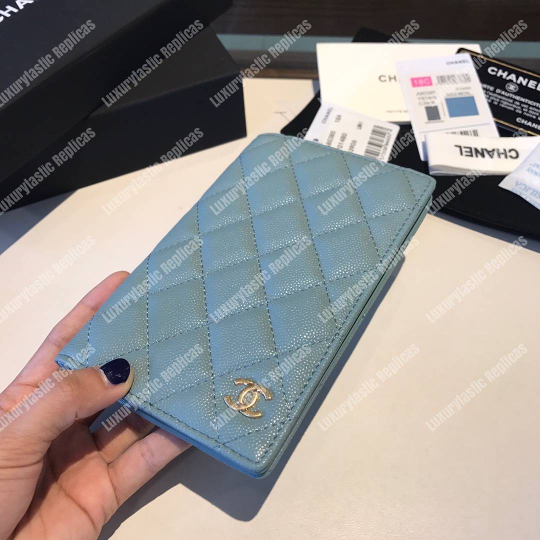 Classic Passport Holder Caviar Leather Sky Blue