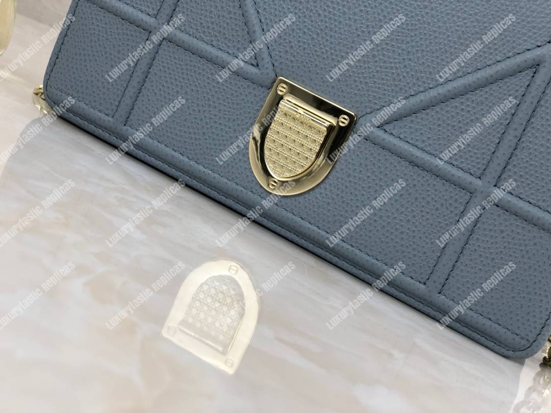 D*orama calfskin clutch gris